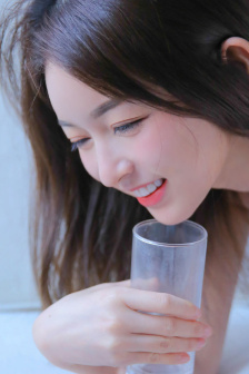 王虎高芳
